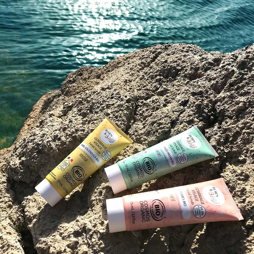 Gommage visage aux amandes douces et à l’argan – Certifié bio